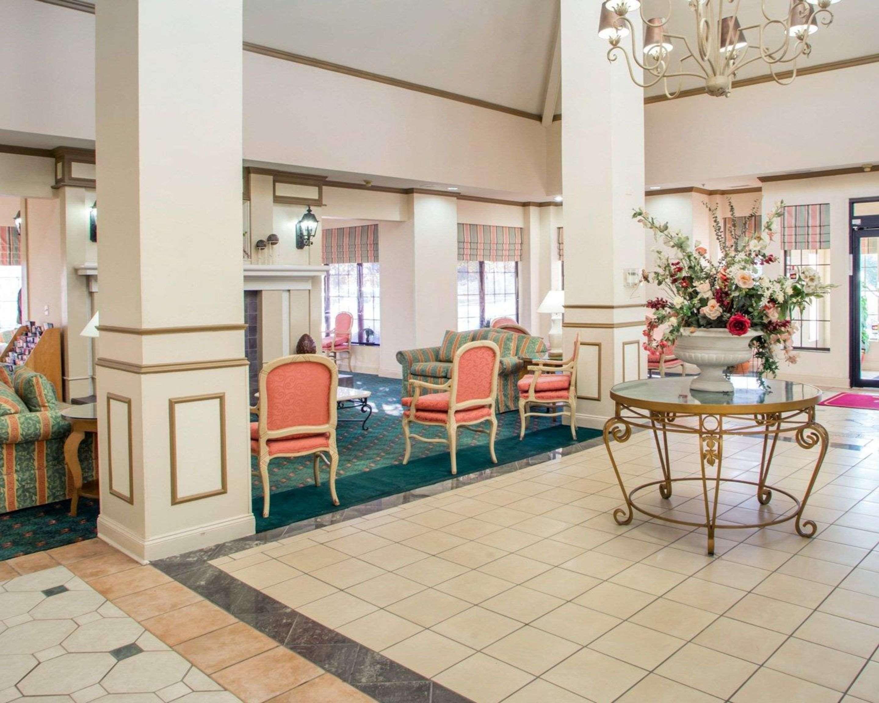 La Quinta Inn & Suites By Wyndham South Holland Εξωτερικό φωτογραφία