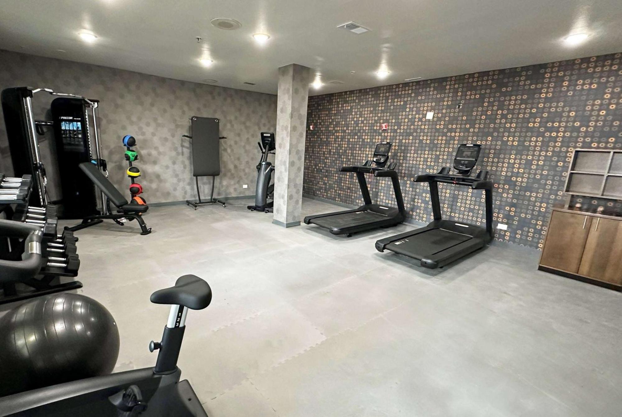 La Quinta Inn & Suites By Wyndham South Holland Εξωτερικό φωτογραφία