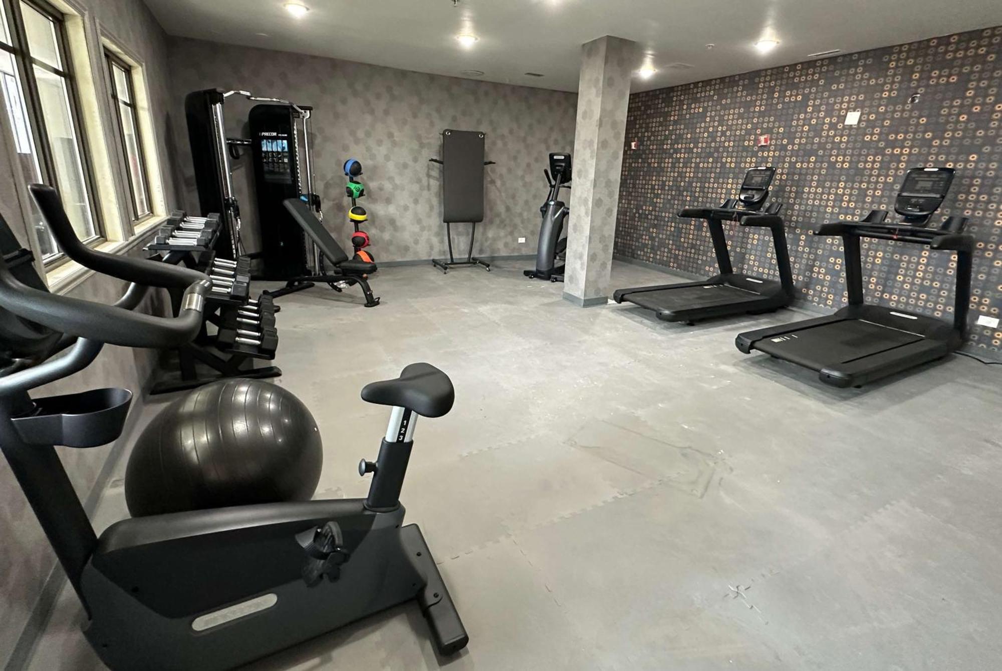 La Quinta Inn & Suites By Wyndham South Holland Εξωτερικό φωτογραφία